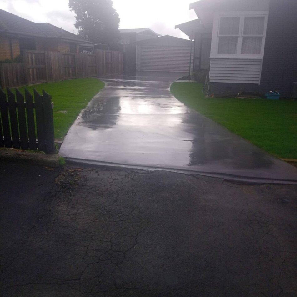 Concrete Driveways Porirua: Durable & Stylish Solutions